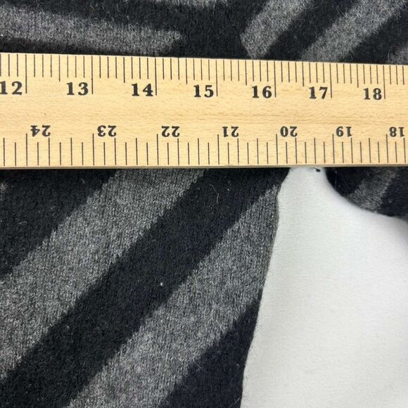 Theory Women's Petite Black Gray Striped 100% Cashmere Crew Neck Sweater - Picture 4 of 10